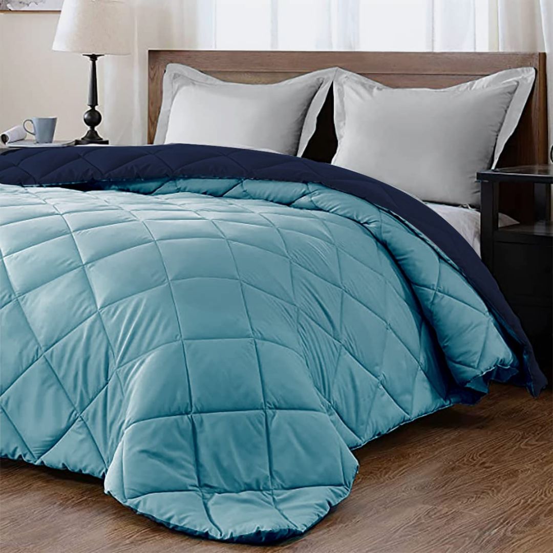 220 GSM Reversible Microfiber Comforter – Single (60x90), Sky Blue & Navy Blue - Image 3